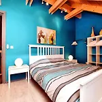 Beautiful With Heated Outdoor Pool Manhay