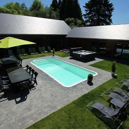 Beautiful With Heated Outdoor Pool
