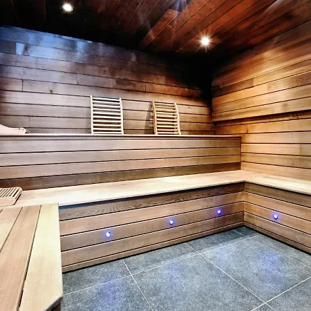 וילה Beautiful With Heated Outdoor Pool