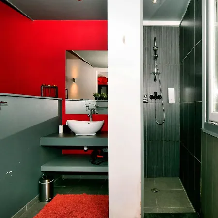 Beautiful With Heated Outdoor Pool * Manhay