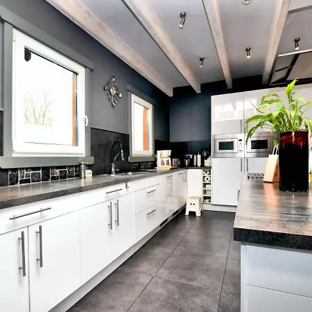 Beautiful With Heated Outdoor Pool Manhay