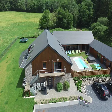 Beautiful With Heated Outdoor Pool Βίλα Manhay